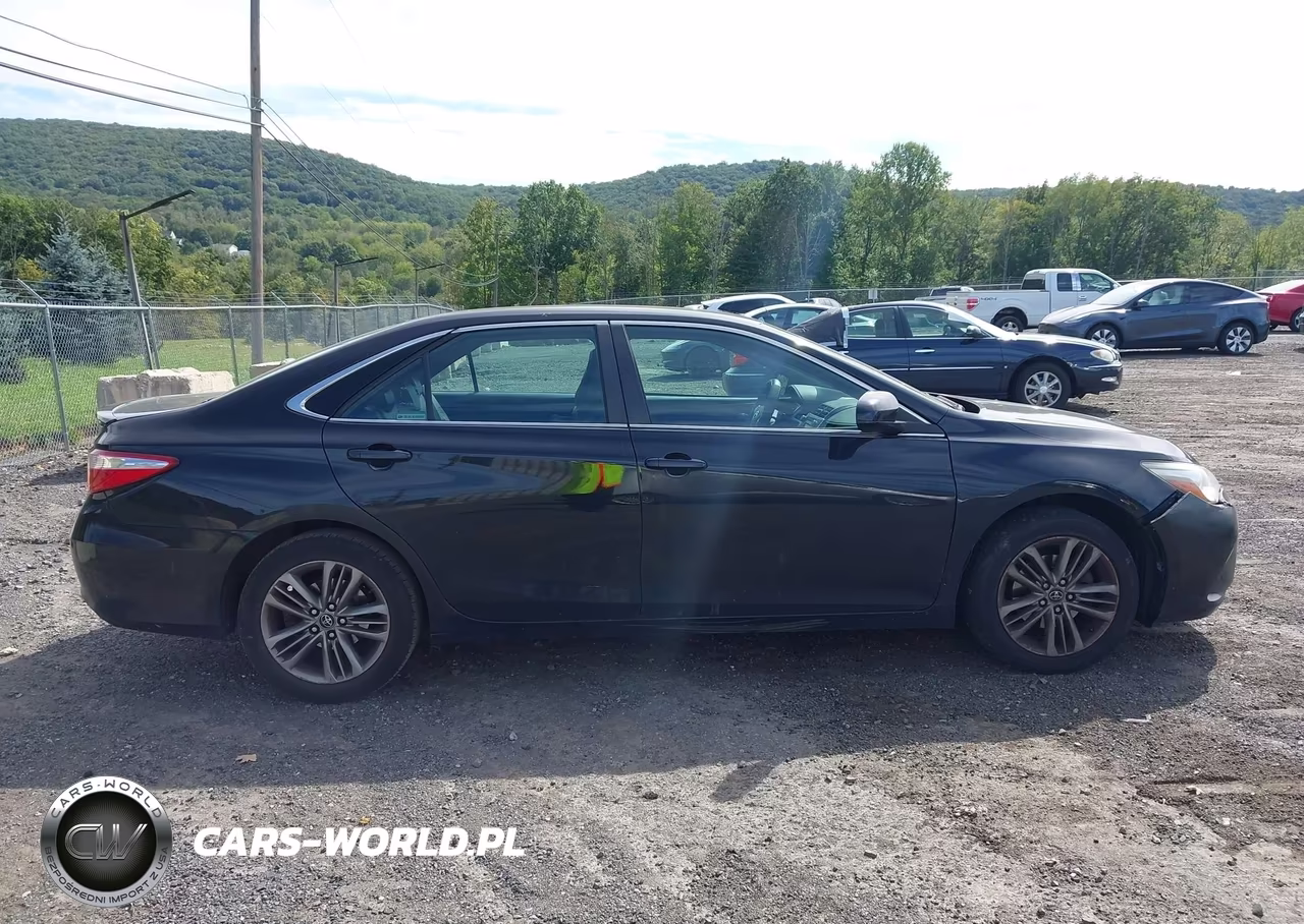 2016 Toyota Camry Se VIN:4T1BF1FK0GU222588 - 13