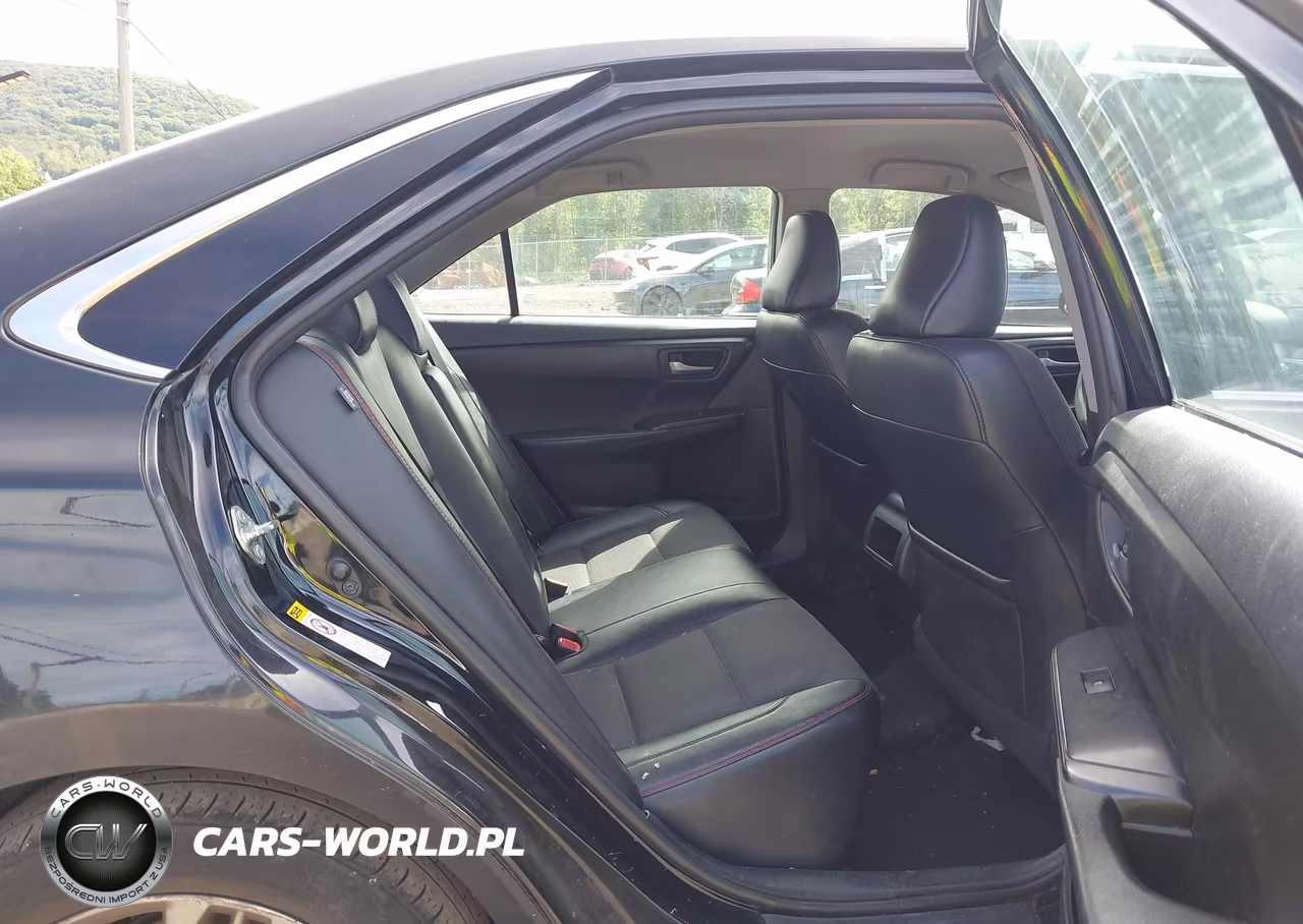 2016 Toyota Camry Se VIN:4T1BF1FK0GU222588 - 8