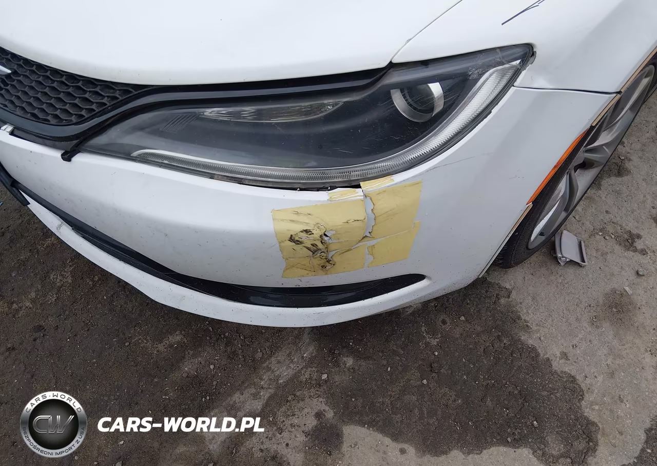 2015 Chrysler 200 S VIN:1C3CCCBG2FN706810 - 12