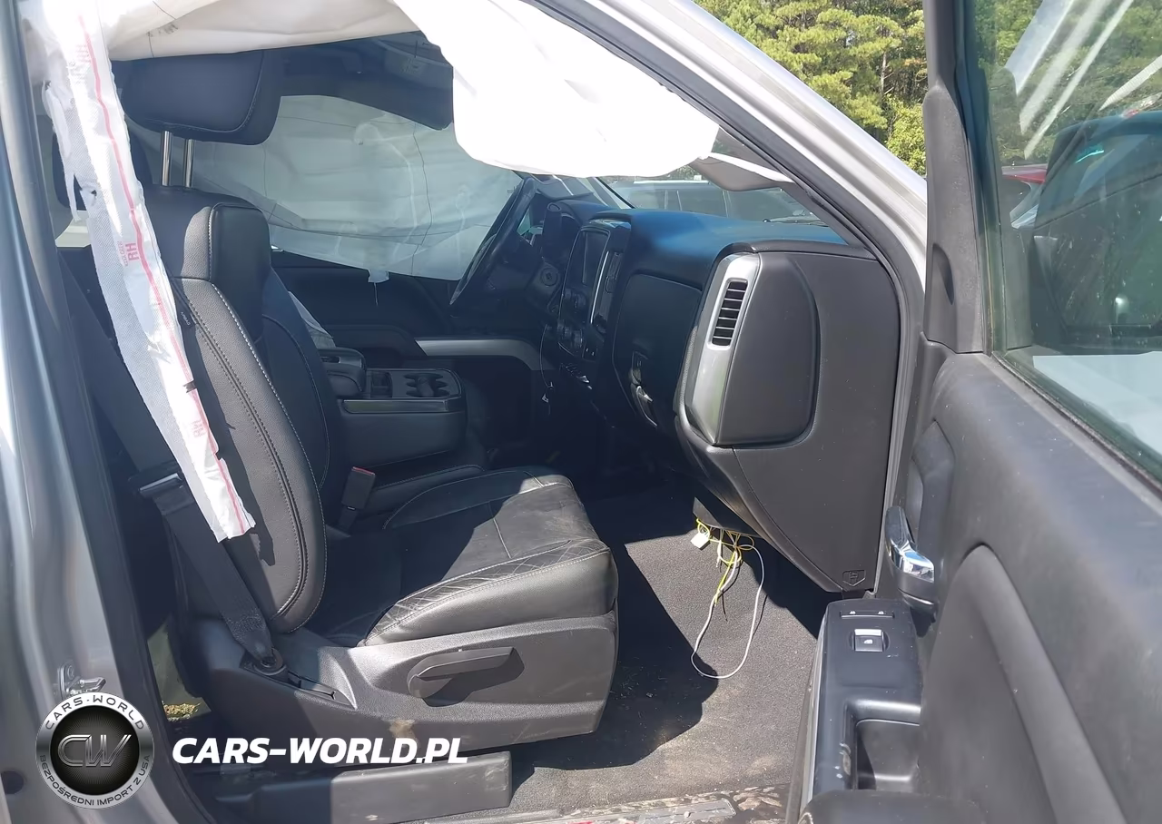 2018 Chevrolet Silverado 1500 2Lt VIN:3GCUKREC3JG597886 - 5