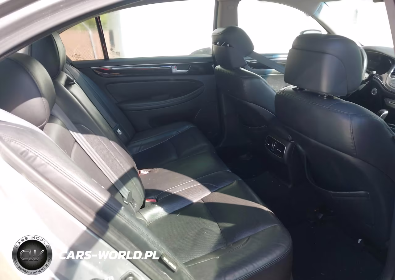 2012 Hyundai Genesis 3.8L VIN:KMHGC4DD2CU177815 - 8