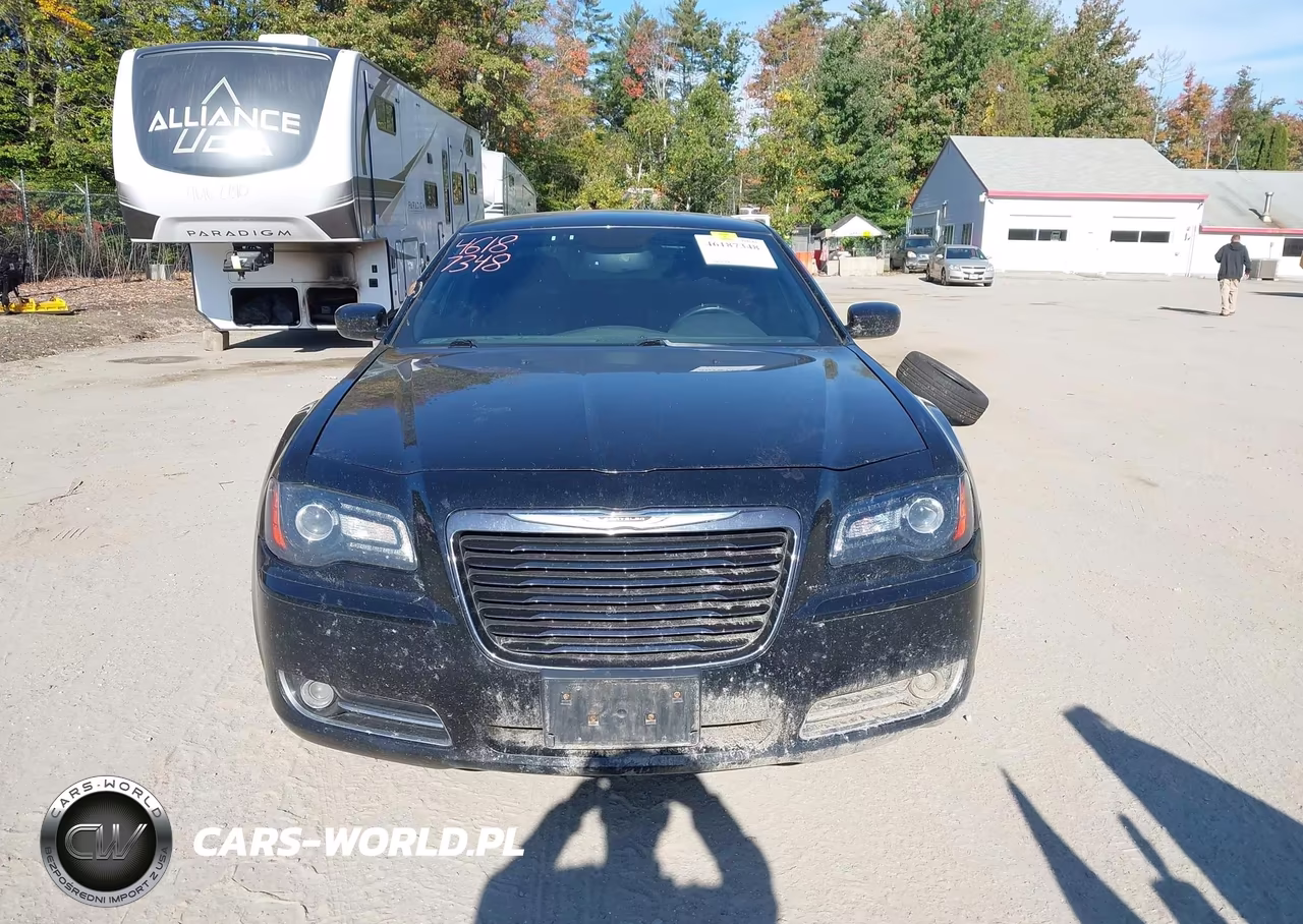 2014 Chrysler 300 300S VIN:2C3CCAGG5EH240116 - 12