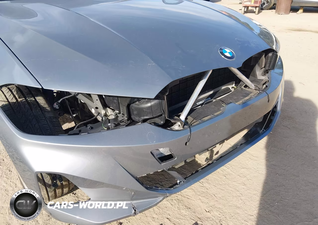 2024 BMW 330I xDrive VIN:3MW89FF02R8E33452 - 6