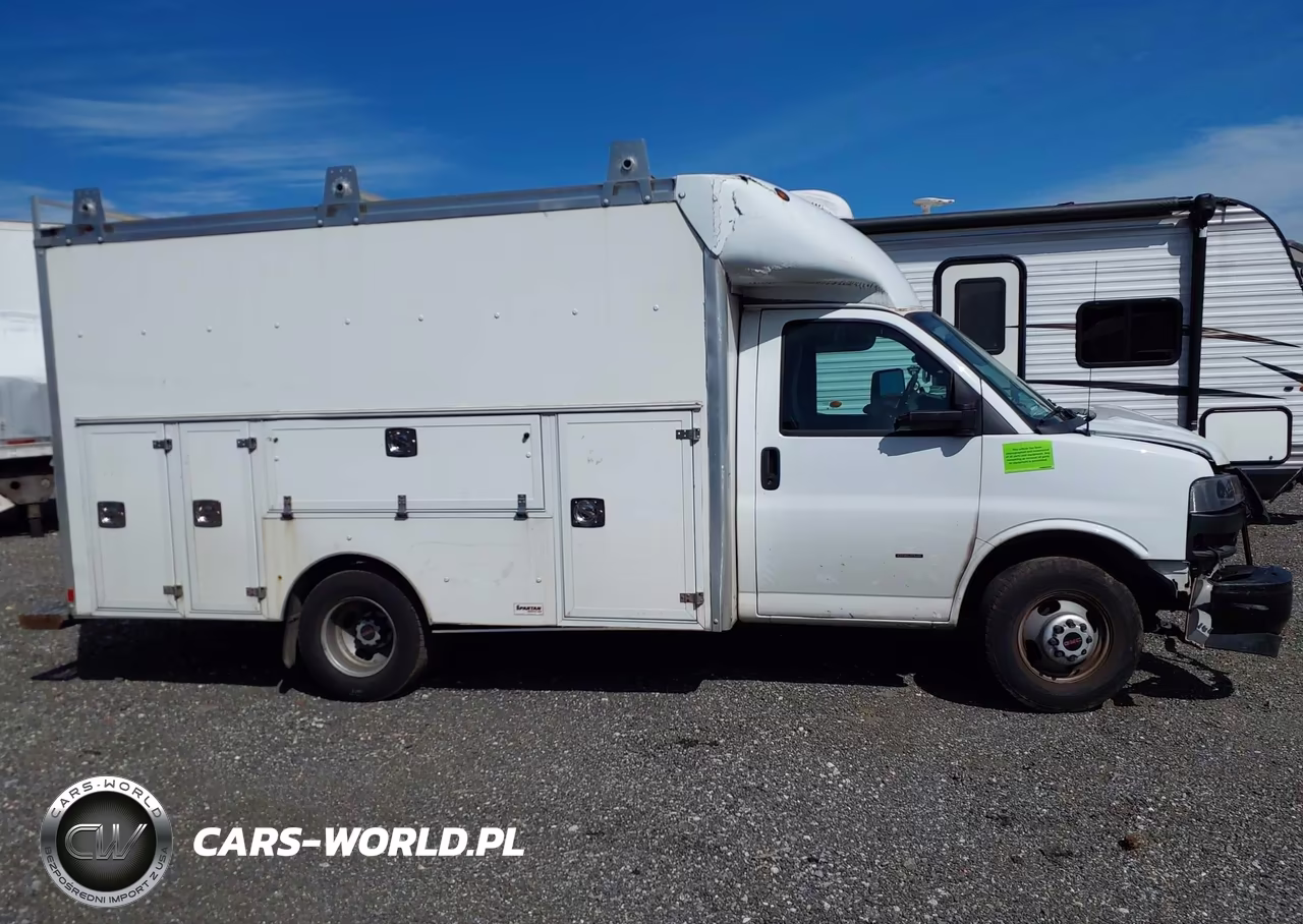 2018 GMC Savana Cutaway Work Van VIN:1GD37RCG0J1293010 - 13