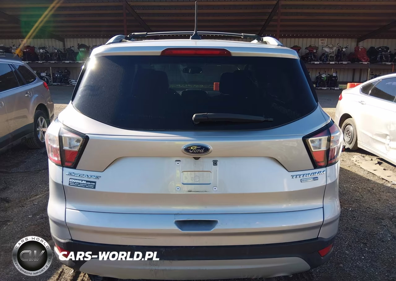 2018 Ford Escape Titanium VIN:1FMCU9J94JUB22837 - 15