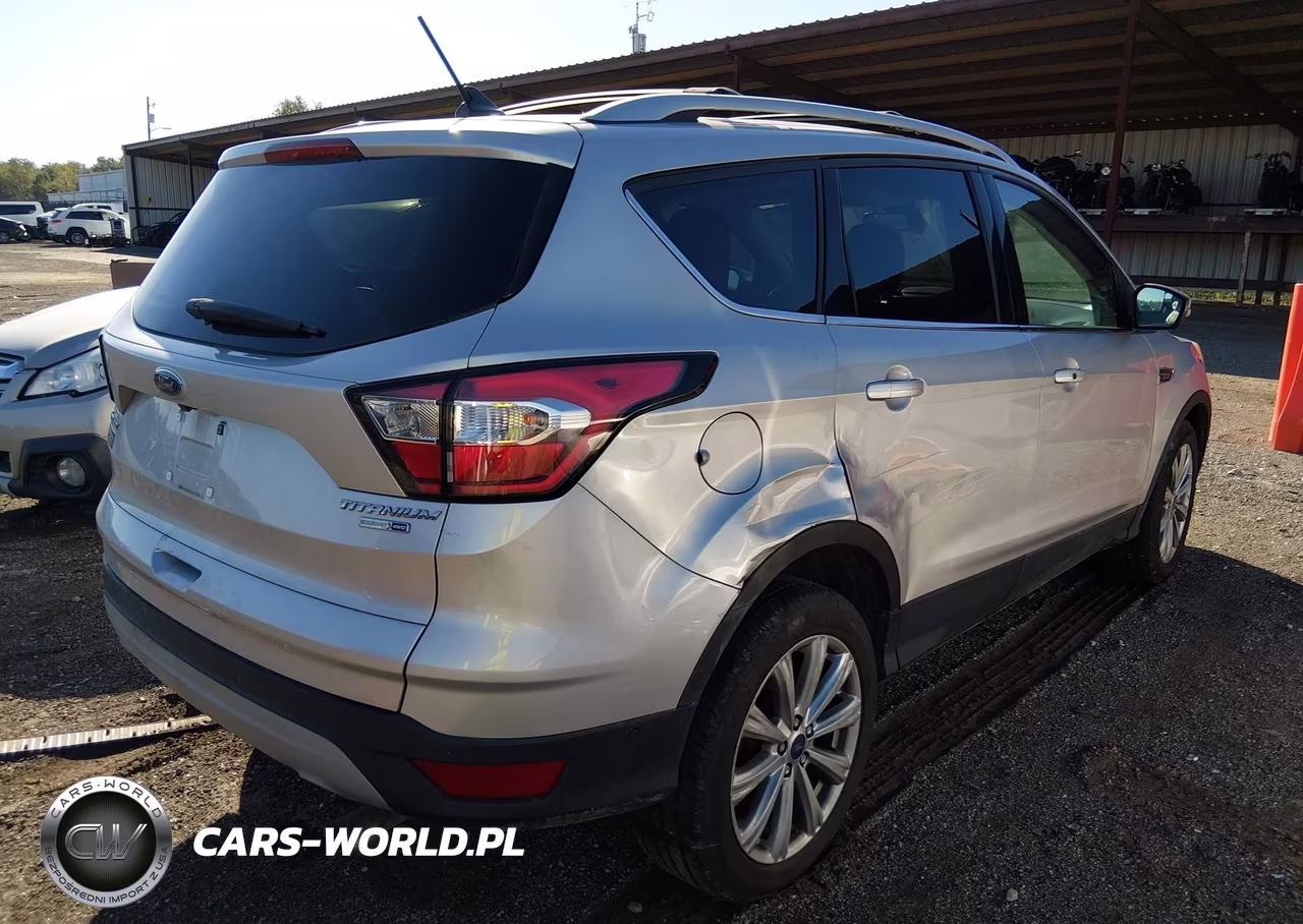 2018 Ford Escape Titanium VIN:1FMCU9J94JUB22837 - 4