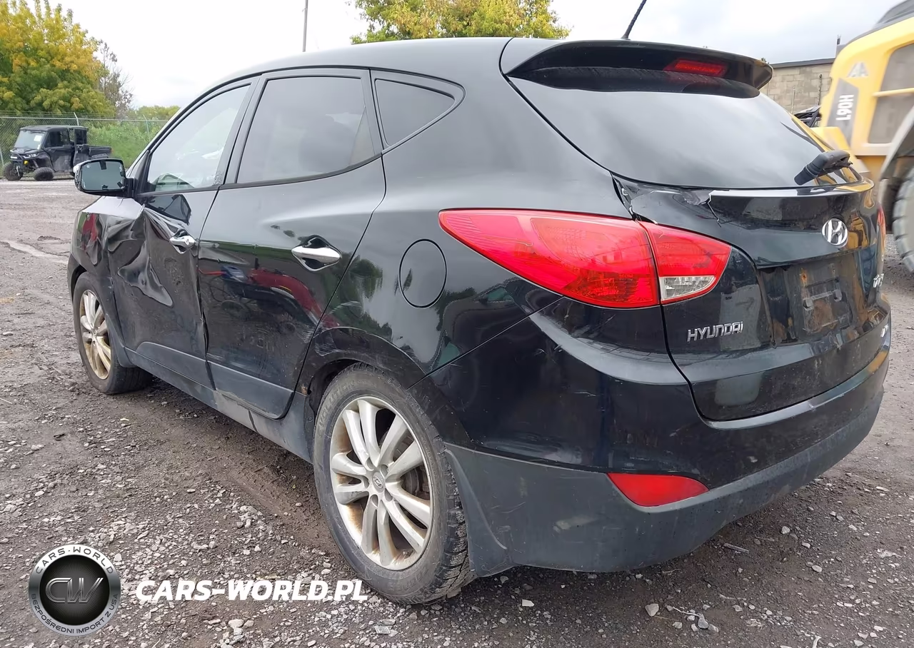 2011 Hyundai Tucson Limited VIN:KM8JUCAC7BU156207 - 3