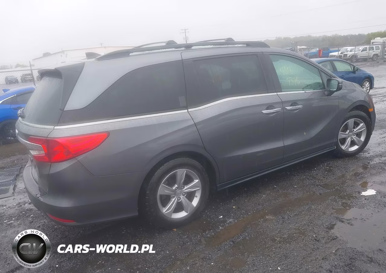 2018 Honda Odyssey Ex-L VIN:5FNRL6H72JB025147 - 4