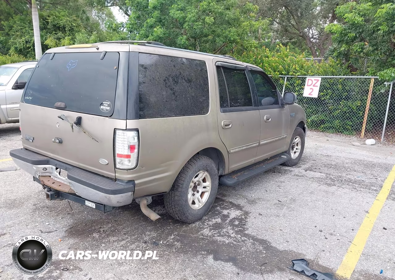 2001 Ford Expedition Xlt VIN:1FMRU15W21LA54815 - 4