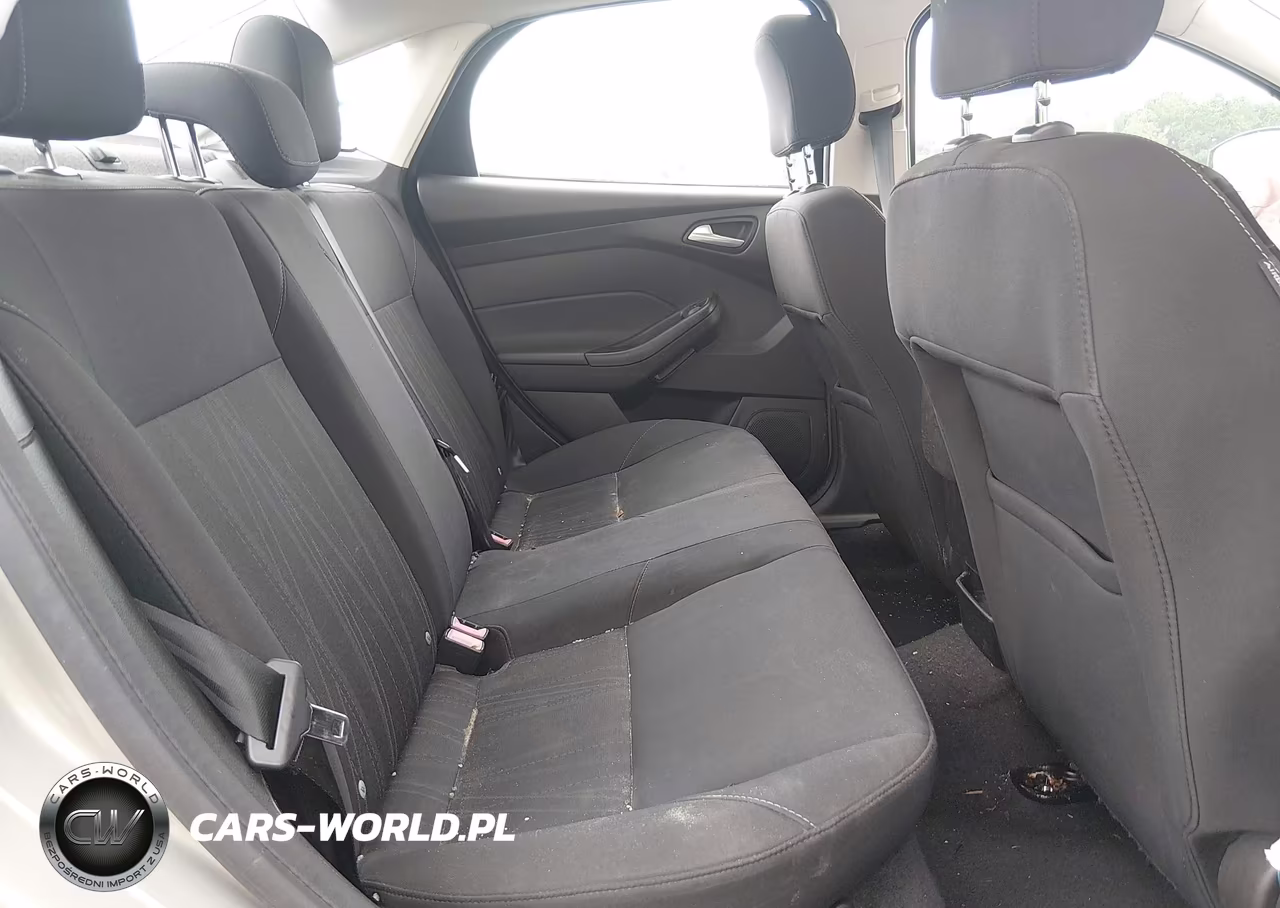 2016 Ford Focus Se VIN:1FADP3F24GL264117 - 8