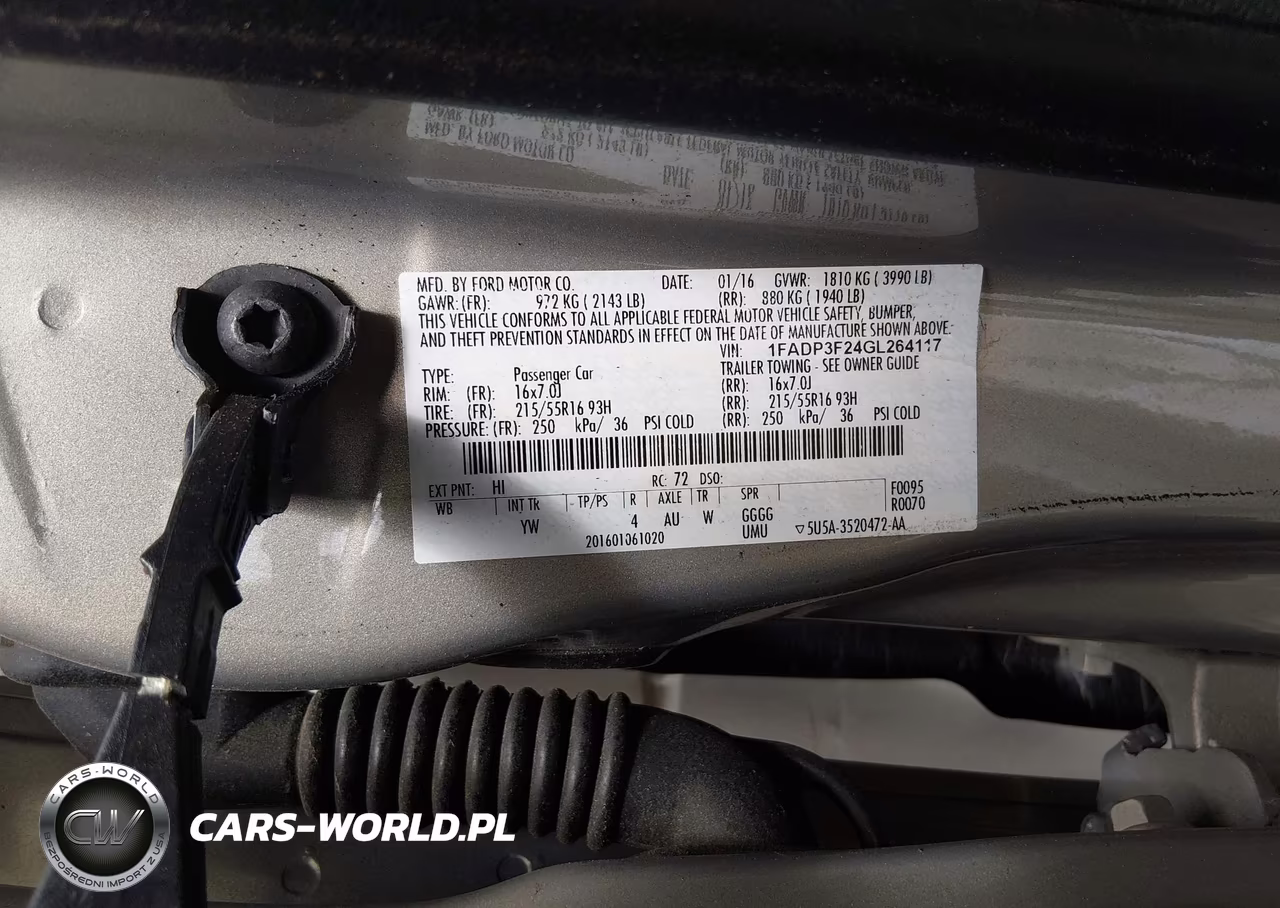 2016 Ford Focus Se VIN:1FADP3F24GL264117 - 9