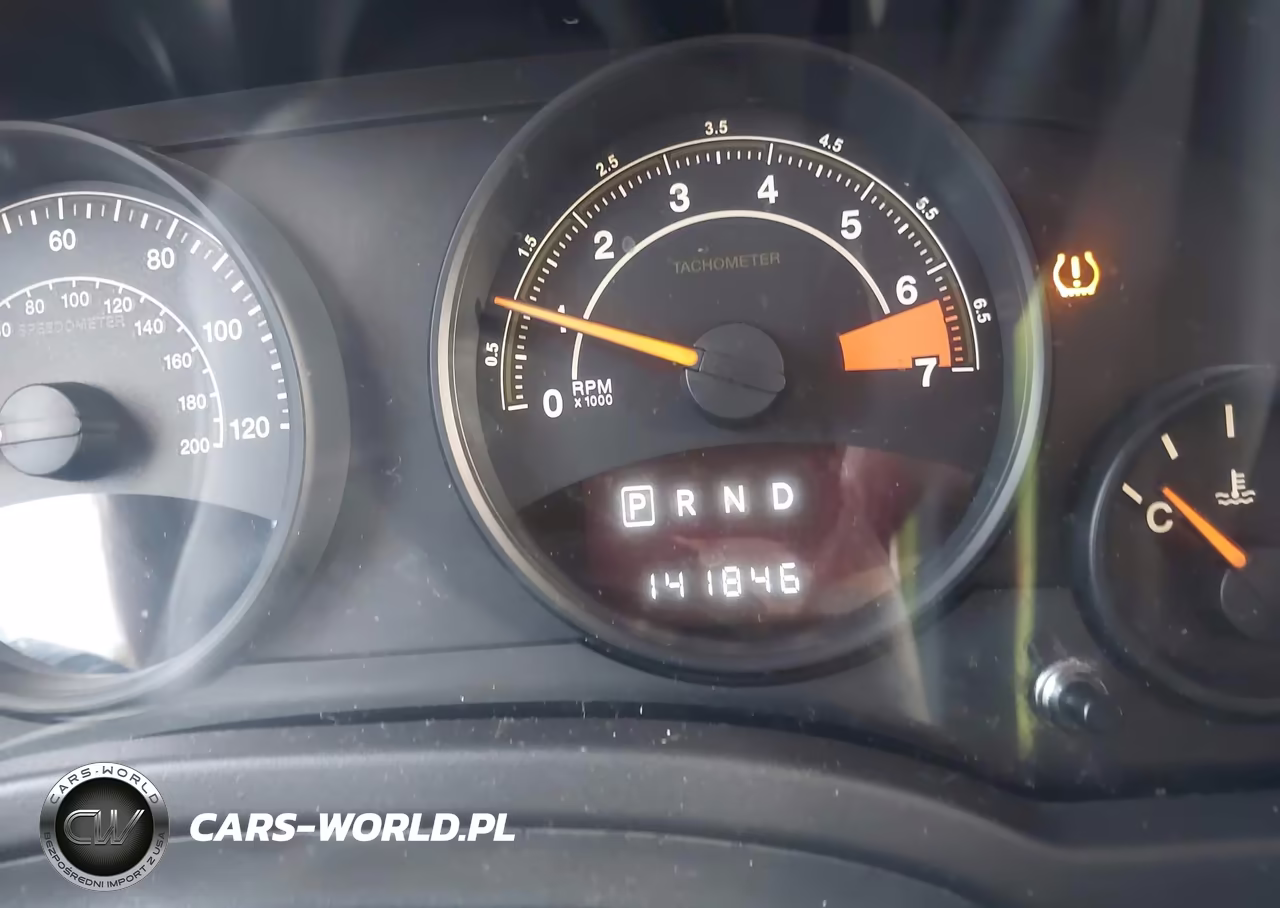 2015 Jeep Patriot Sport VIN:1C4NJRBB7FD366660 - 15