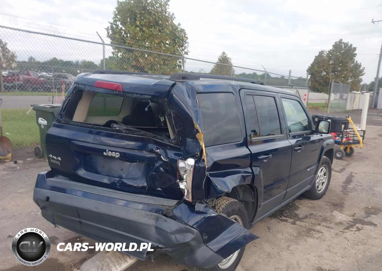 2015 Jeep Patriot Sport VIN:1C4NJRBB7FD366660 - 4