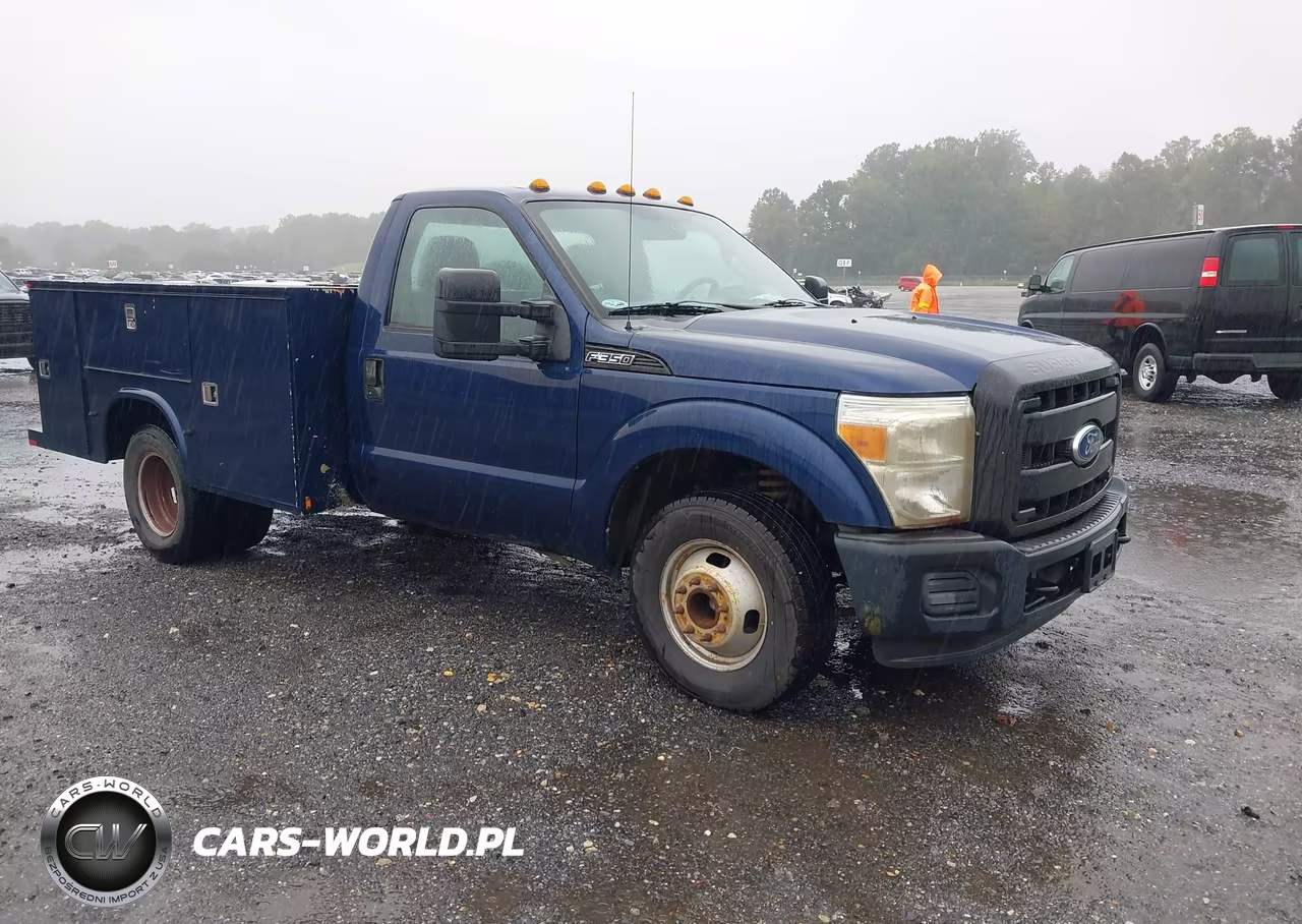 2011 Ford F-350 Chassis Xl VIN:1FDRF3G6XBEB01016 - 1
