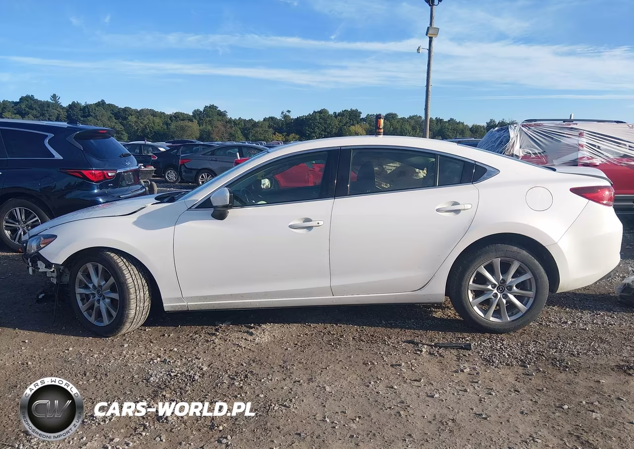 2017 Mazda Mazda6 Sport VIN:JM1GL1U5XH1136577 - 14