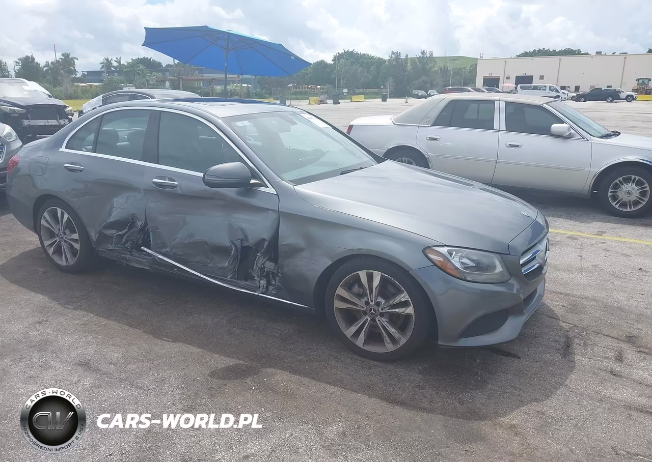2018 Mercedes-Benz C 300