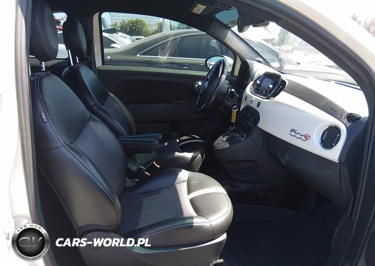 2016 Fiat 500E Battery Electric VIN:3C3CFFGE4GT165213 - 5