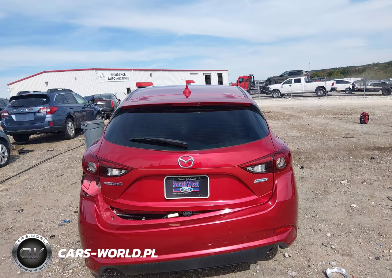 2018 Mazda Mazda3 Grand Touring VIN:3MZBN1M38JM173488 - 16