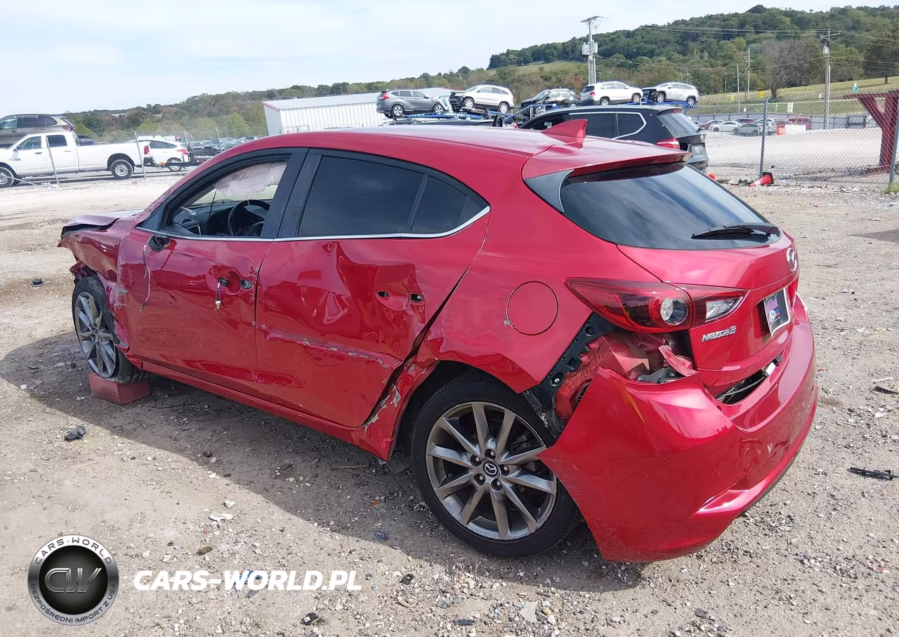 2018 Mazda Mazda3 Grand Touring VIN:3MZBN1M38JM173488 - 3