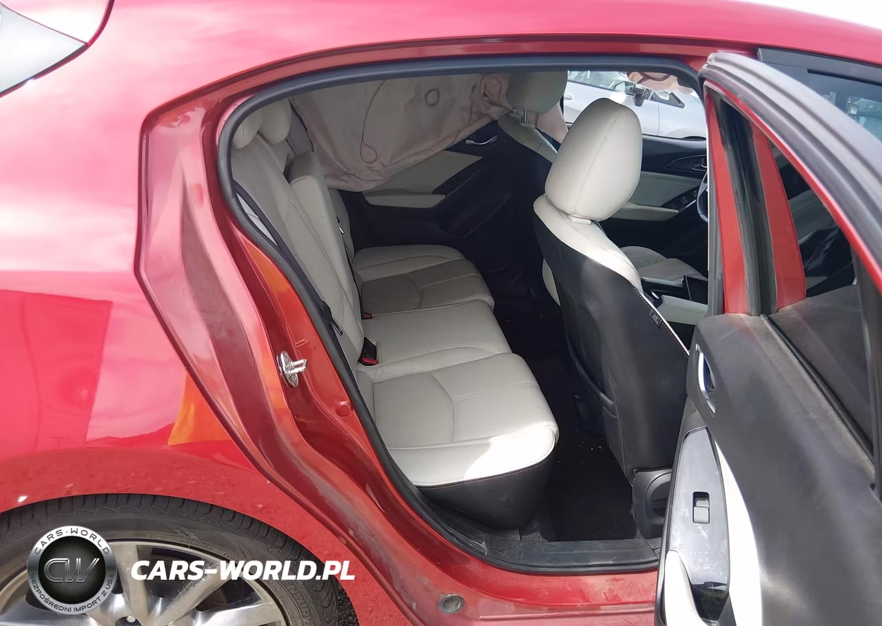 2018 Mazda Mazda3 Grand Touring VIN:3MZBN1M38JM173488 - 8