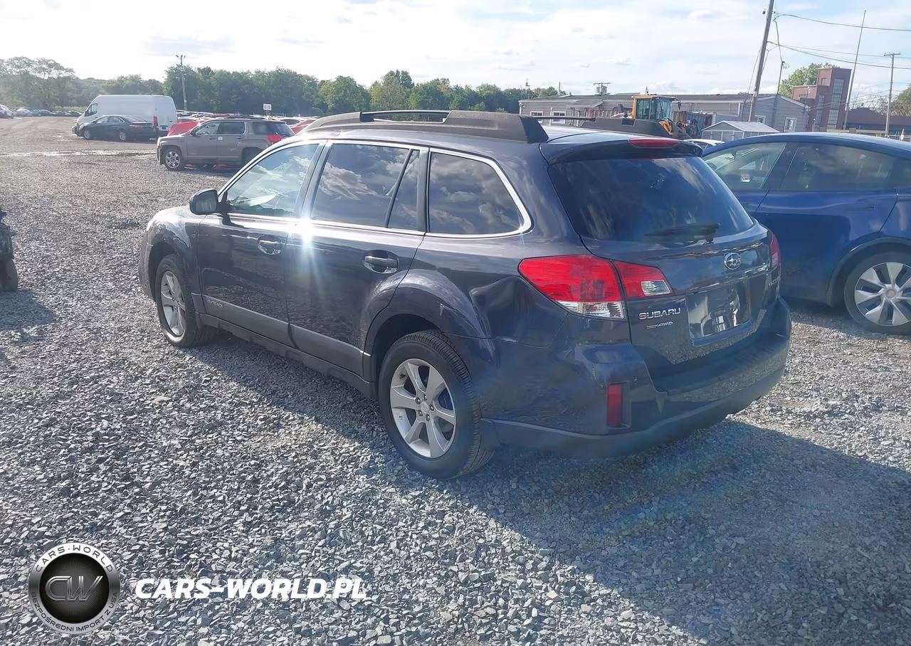 2013 Subaru Outback 2.5I Premium VIN:4S4BRCGC8D3285272 - 3