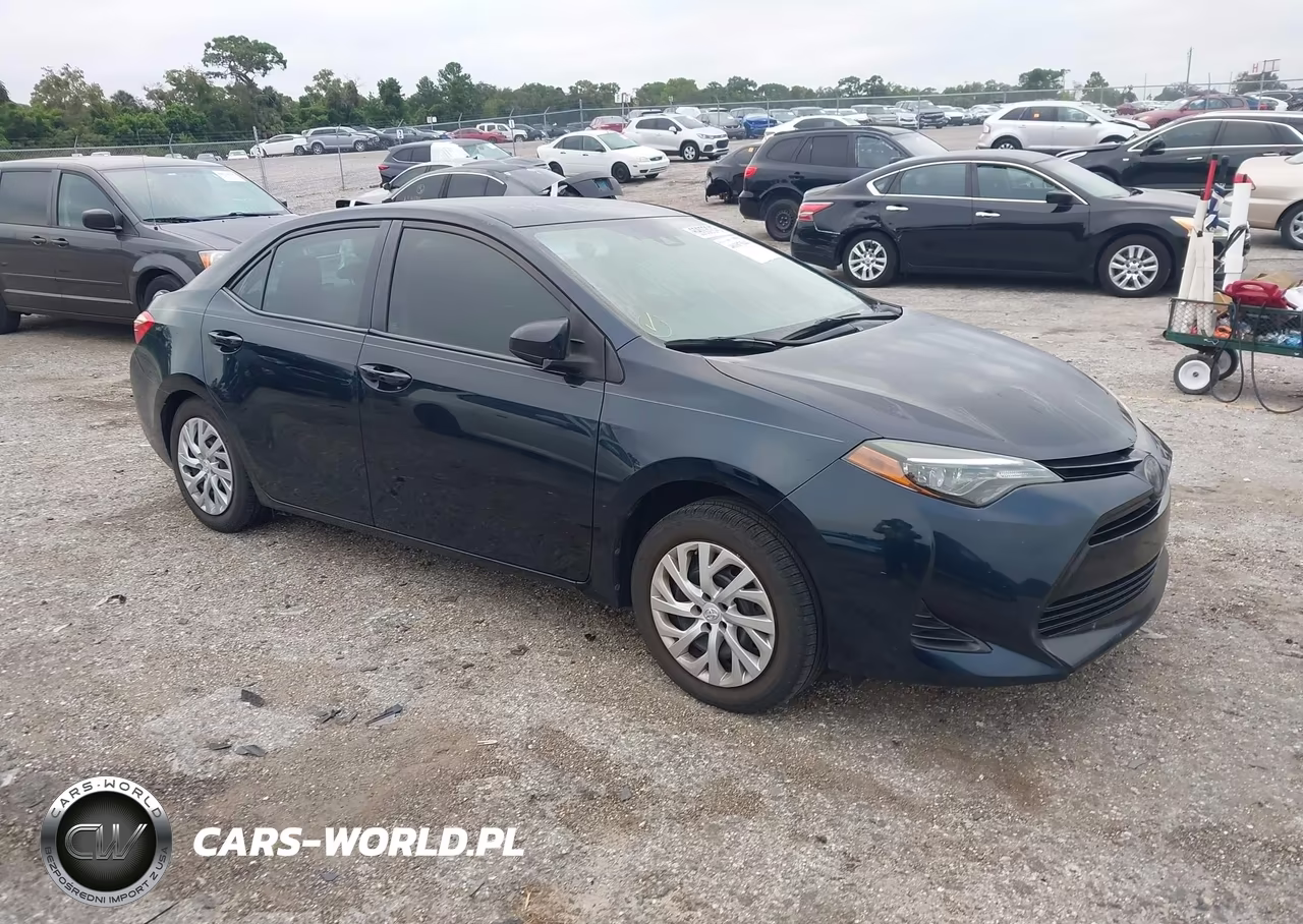 2019 Toyota Corolla Le VIN:2T1BURHE2KC216362 - 1