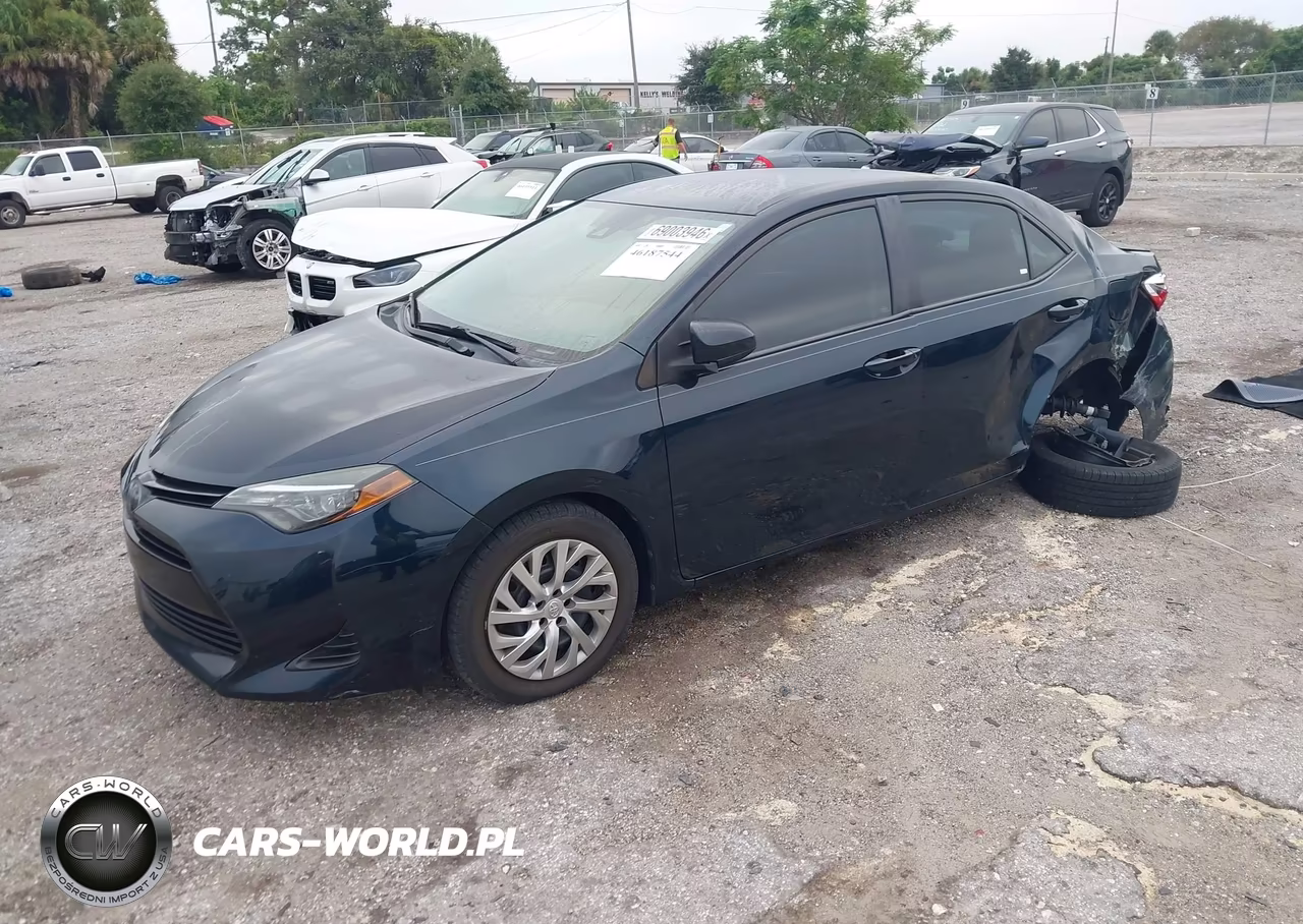2019 Toyota Corolla Le VIN:2T1BURHE2KC216362 - 2