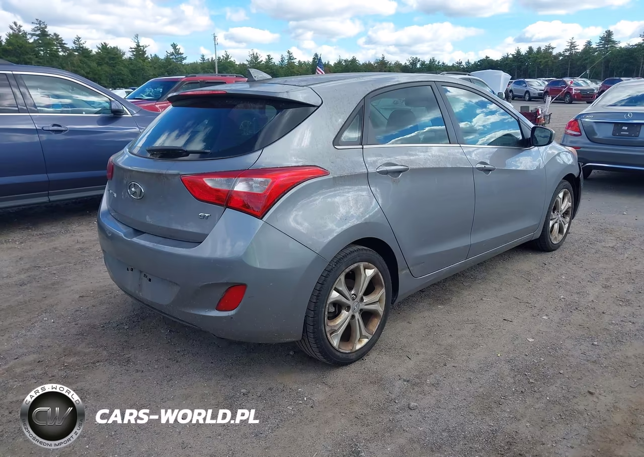 2013 Hyundai Elantra Gt VIN:KMHD35LE1DU147354 - 4