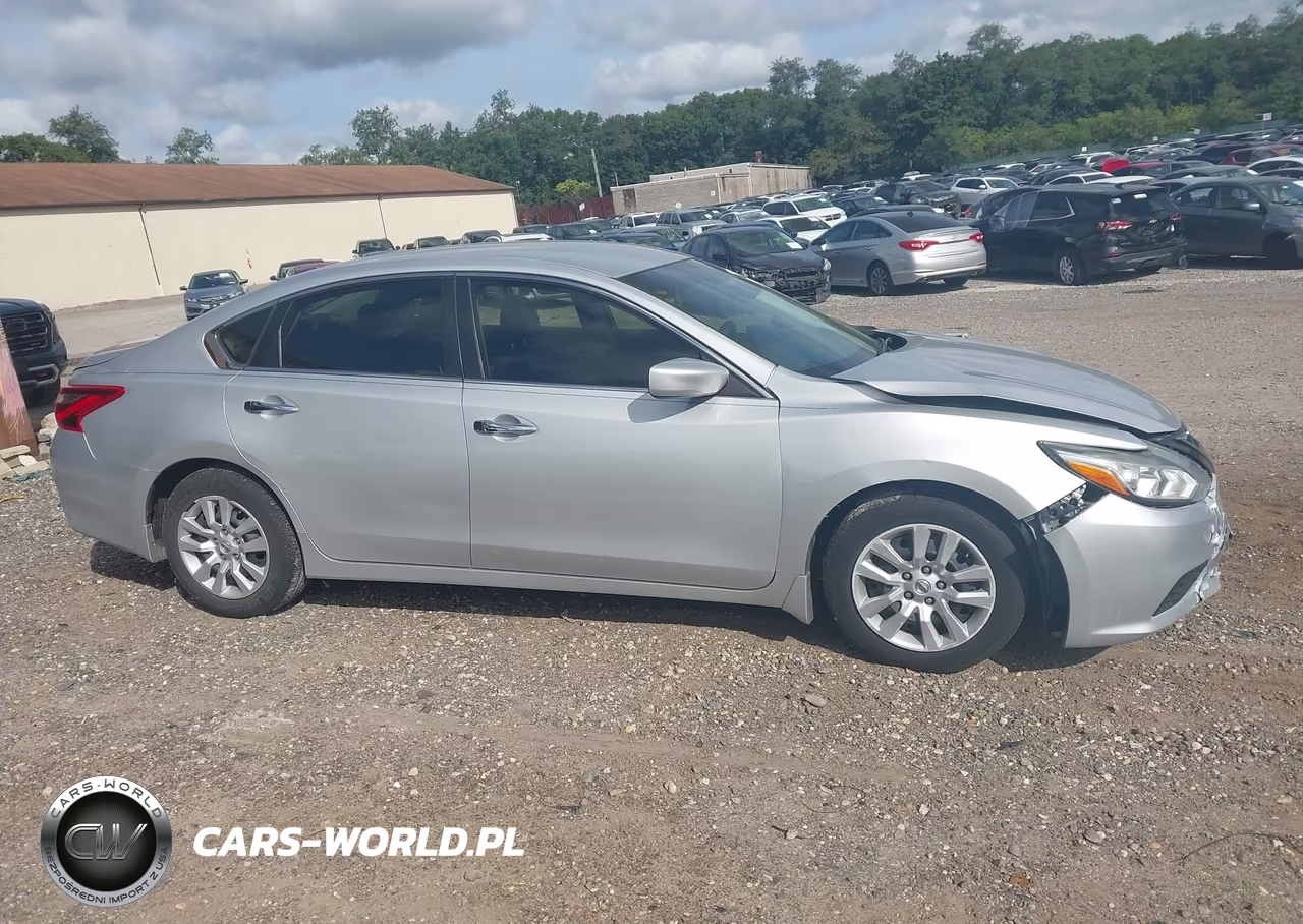 2017 Nissan Altima 2.5 S VIN:1N4AL3AP8HC296748 - 13