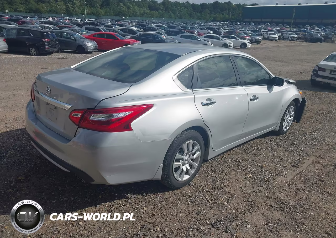 2017 Nissan Altima 2.5 S VIN:1N4AL3AP8HC296748 - 4