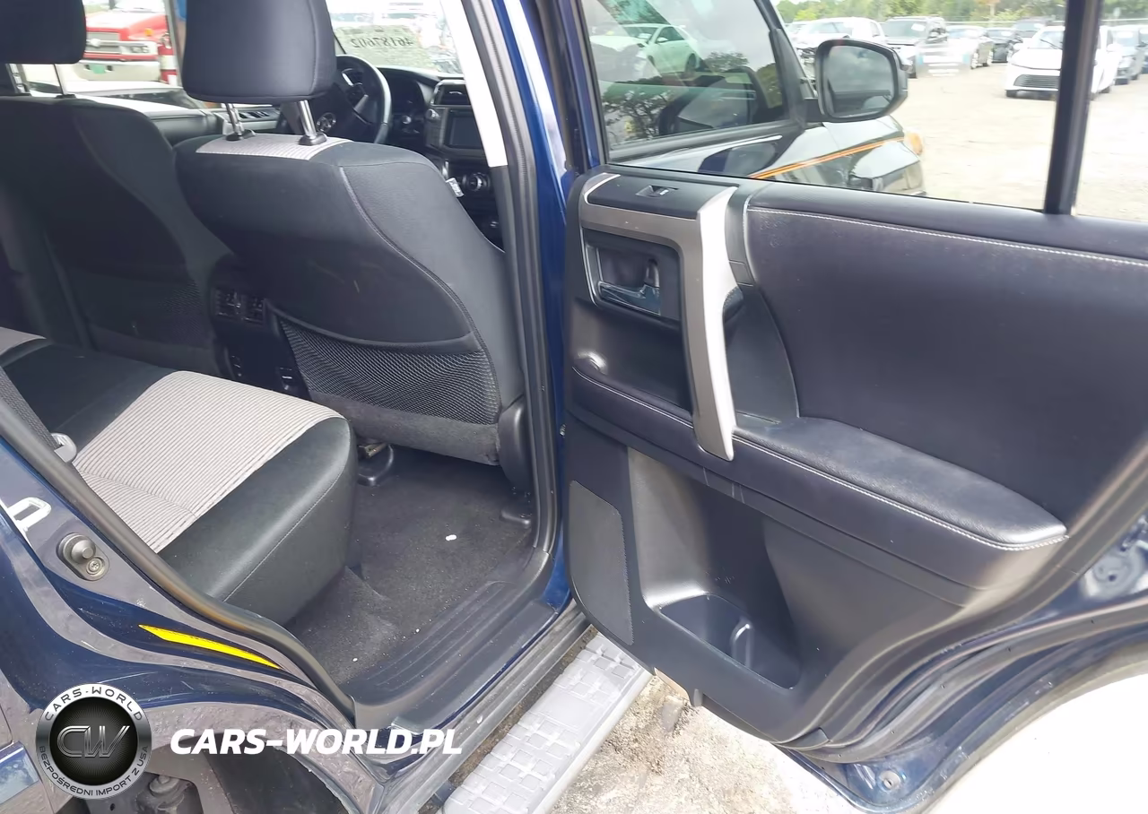 2018 Toyota 4Runner Sr5 VIN:JTEZU5JR3J5170925 - 8