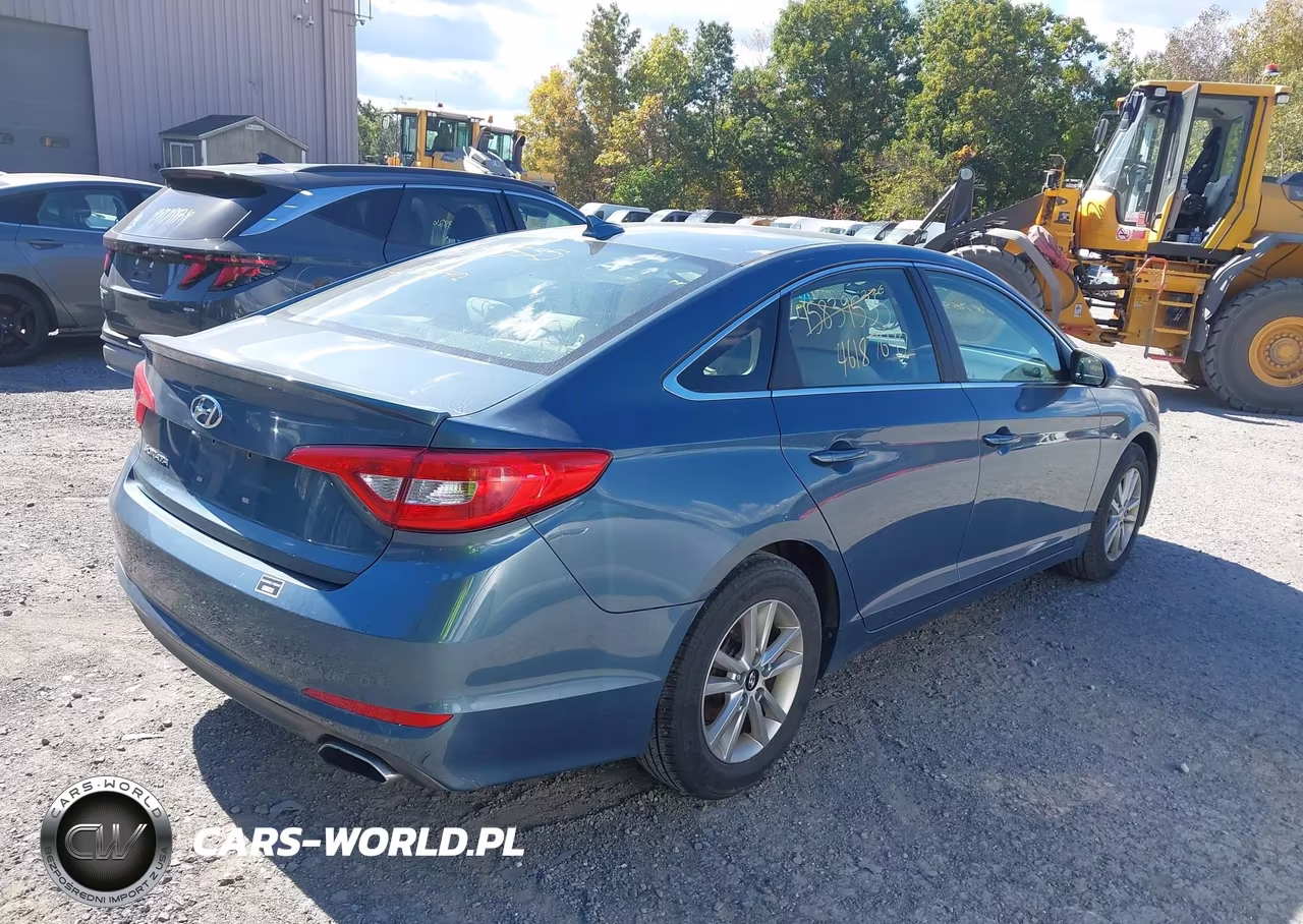 2016 Hyundai Sonata Se VIN:5NPE24AF0GH319177 - 4