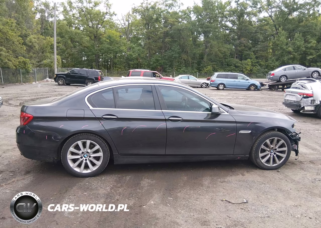 2016 BMW 5 Series 535I xDrive VIN:WBA5B3C54GG259470 - 14