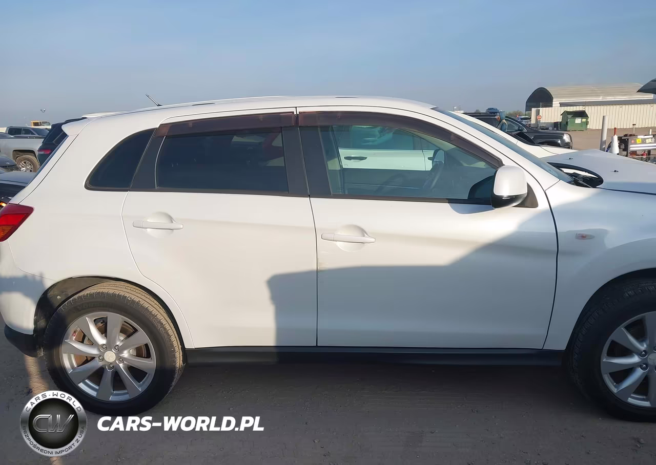 2015 Mitsubishi Outlander Sport Es VIN:4A4AP3AU9FE029987 - 13