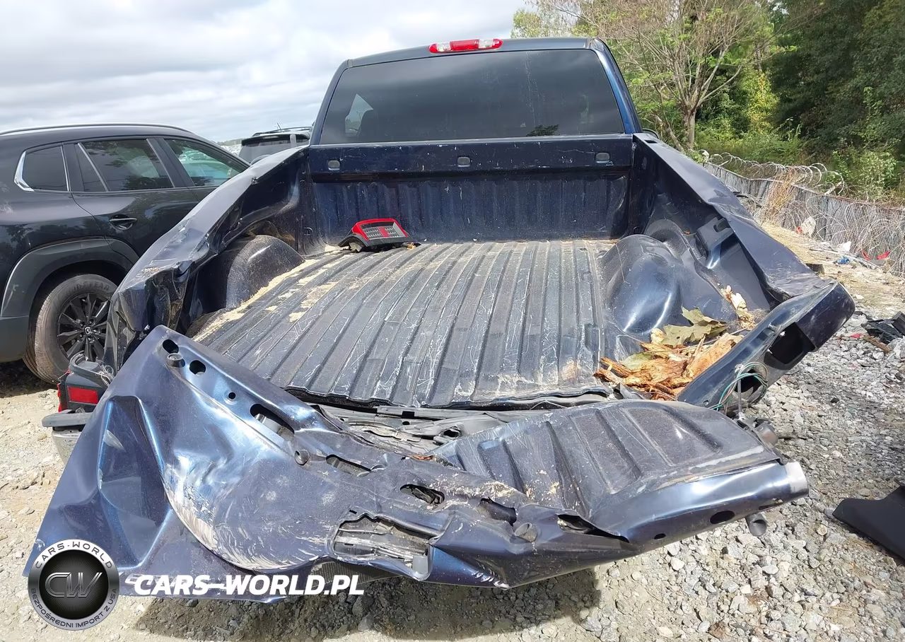 2011 Chevrolet Silverado 1500 Ls VIN:1GCRCREA5BZ203551 - 16
