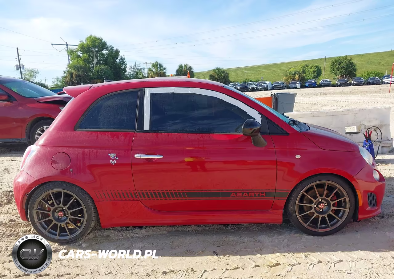 2012 Fiat 500 Abarth VIN:3C3CFFFH8CT379501 - 13