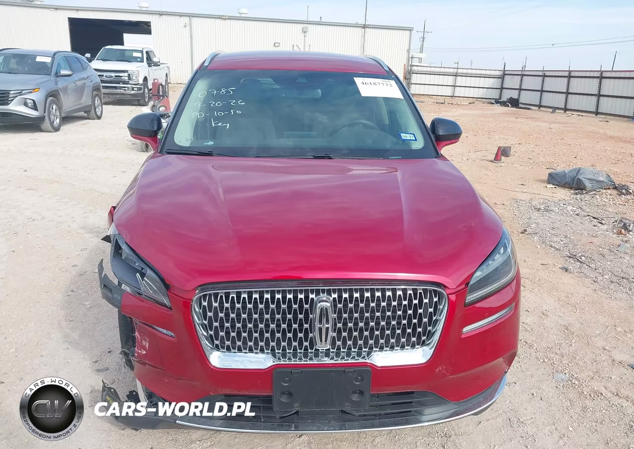 2022 Lincoln Corsario Standard VIN:5LMCJ1C96NUL10785 - 12