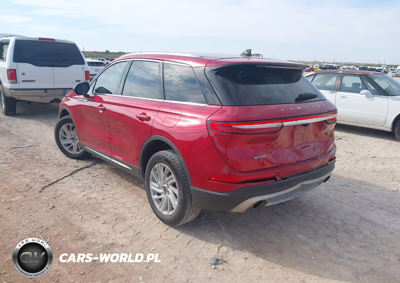 2022 Lincoln Corsario Standard VIN:5LMCJ1C96NUL10785 - 3