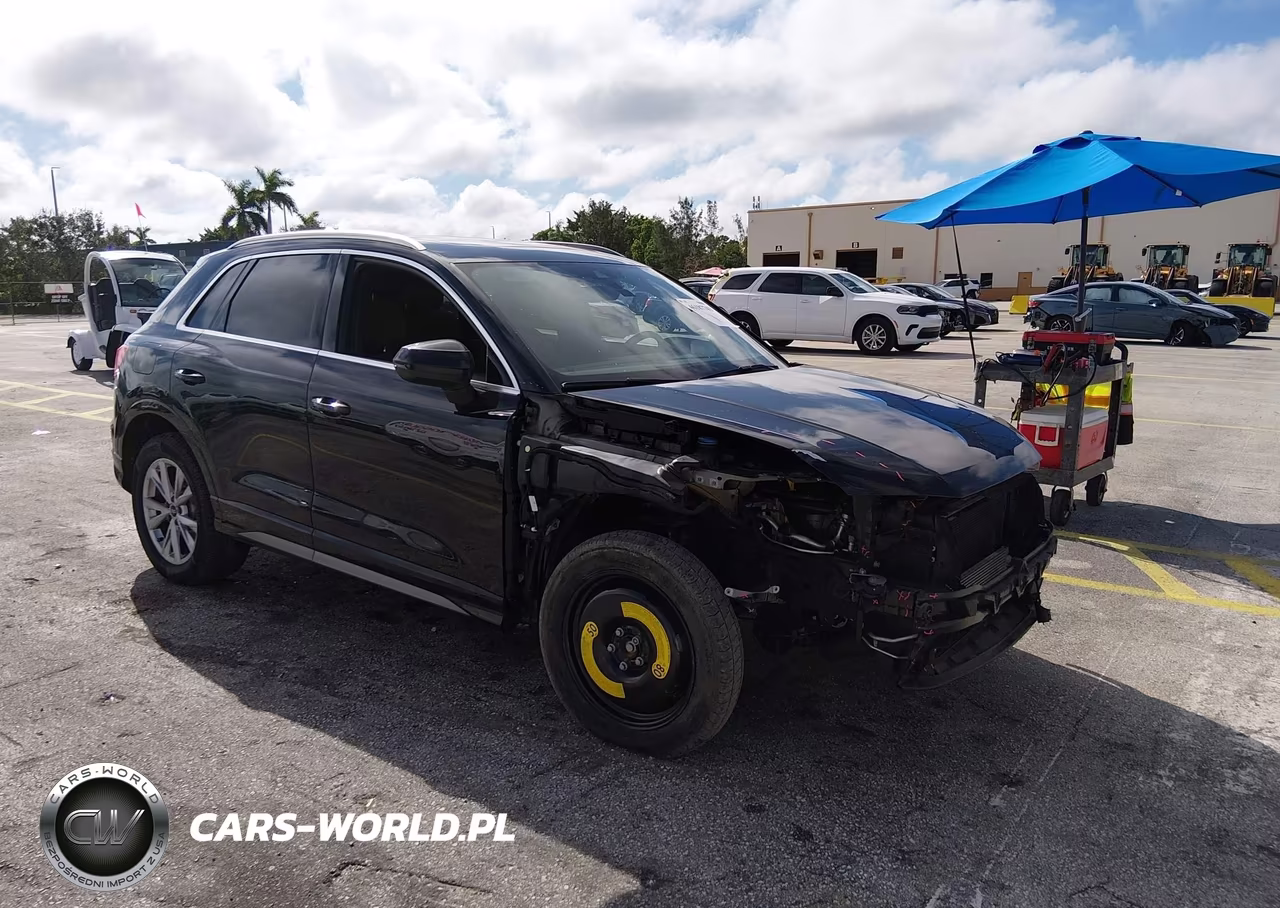 2021 Audi Q3 Premium 45 Tfsi S Line Quattro Tiptronic VIN:WA1DECF38M1100573 - 1