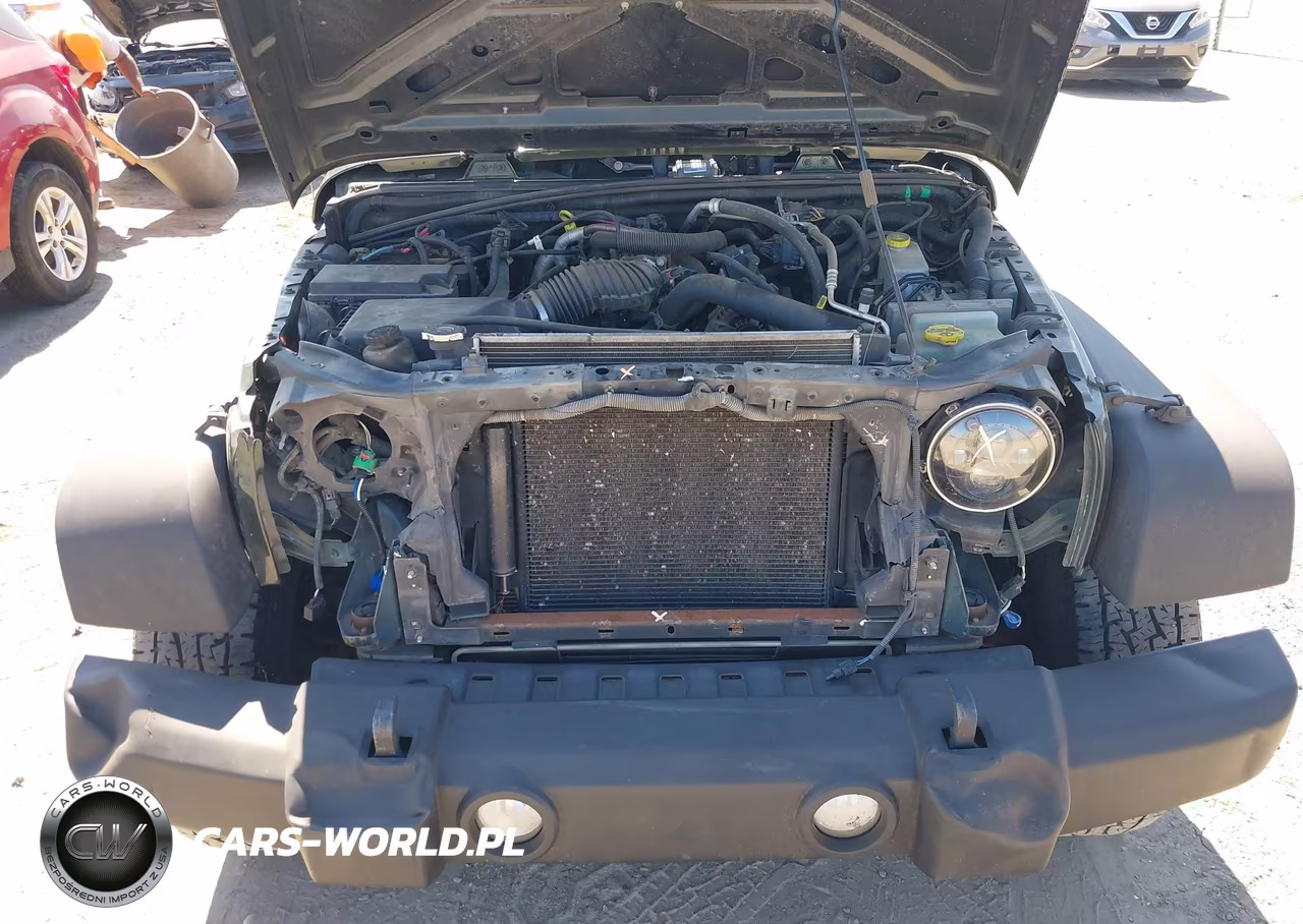 2011 Jeep Wrangler Sport VIN:1J4AA2D15BL636148 - 10
