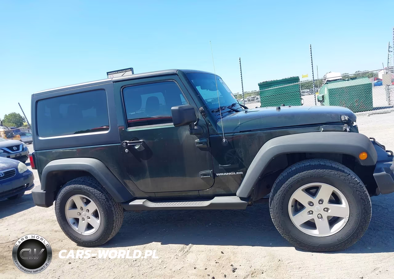 2011 Jeep Wrangler Sport VIN:1J4AA2D15BL636148 - 14