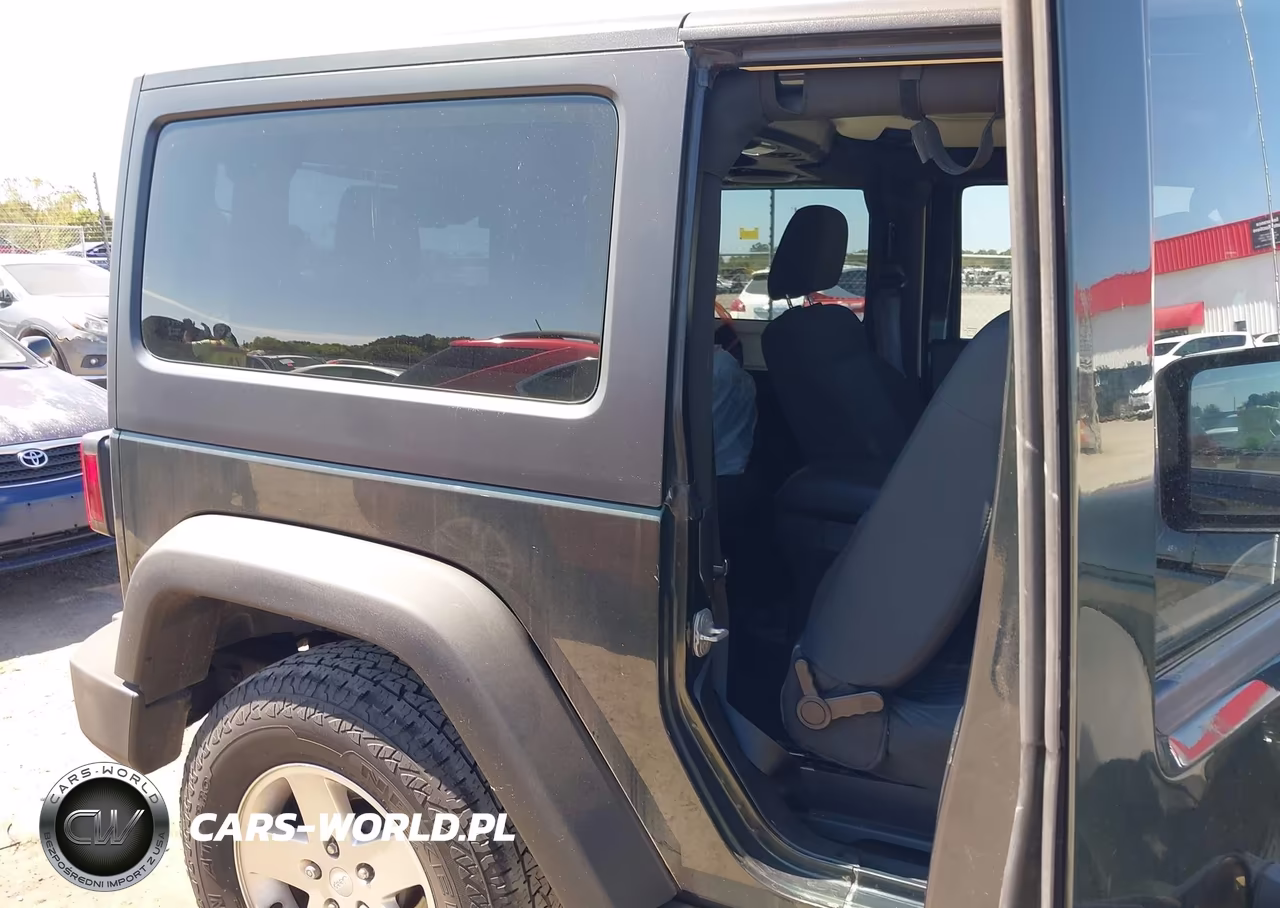 2011 Jeep Wrangler Sport VIN:1J4AA2D15BL636148 - 8