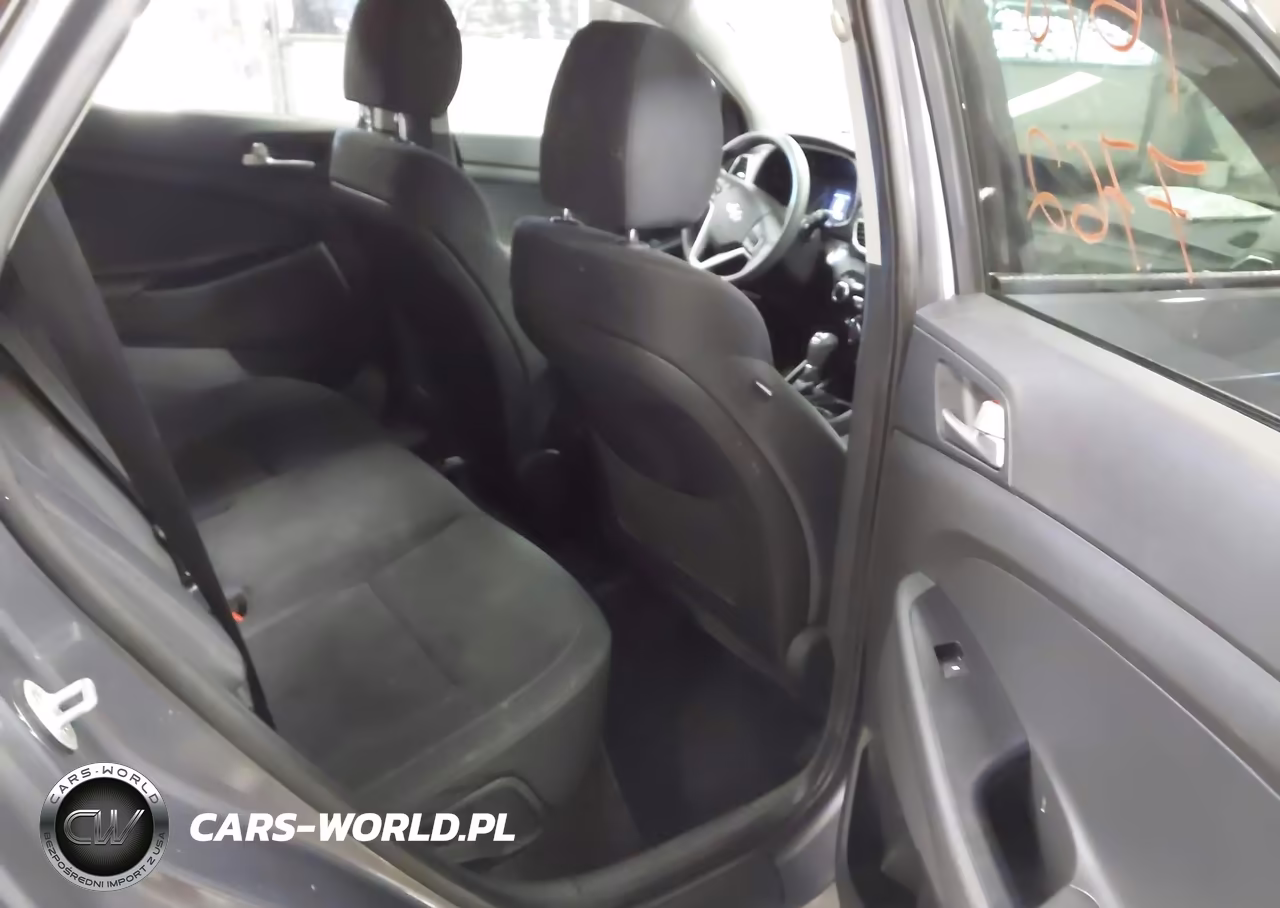 2019 Hyundai Tucson Value VIN:KM8J3CA48KU870567 - 8