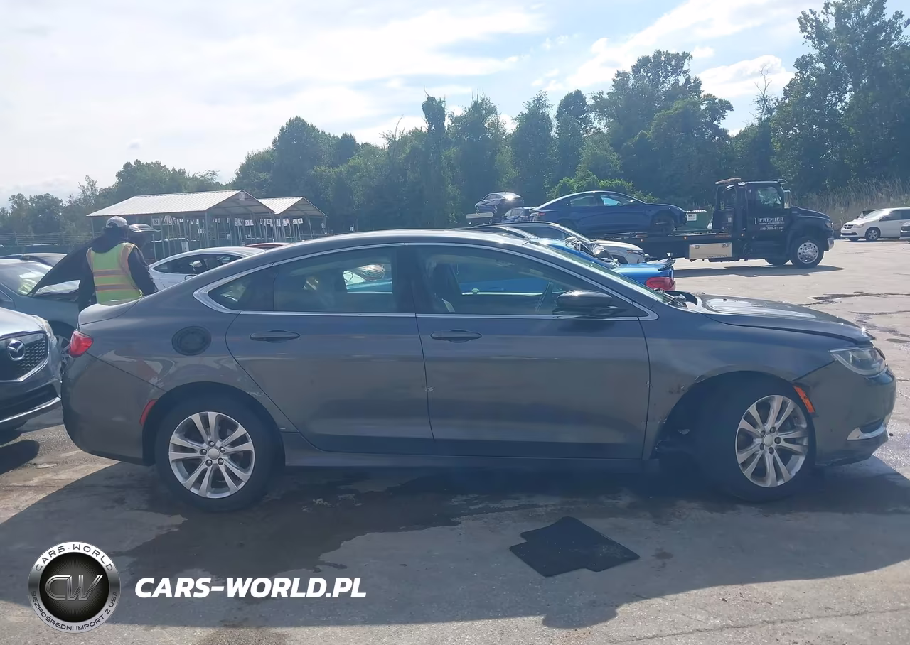 2015 Chrysler 200 Limited VIN:1C3CCCAB8FN631696 - 13
