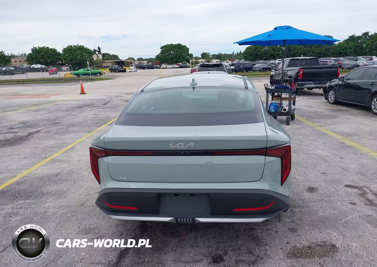 2025 Kia K4 Lxs VIN:3KPFT4DE0SE094695 - 17