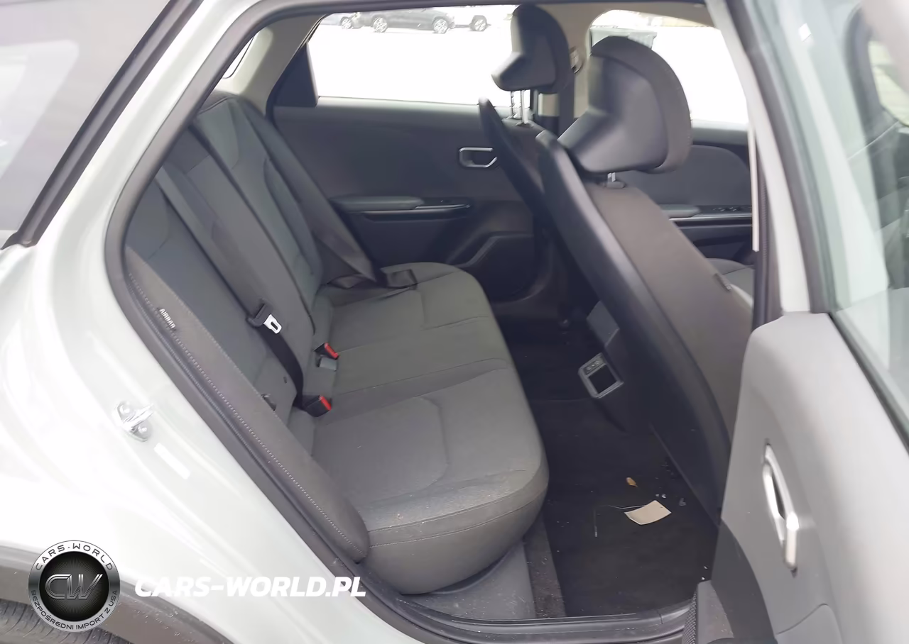 2025 Kia K4 Lxs VIN:3KPFT4DE0SE094695 - 8