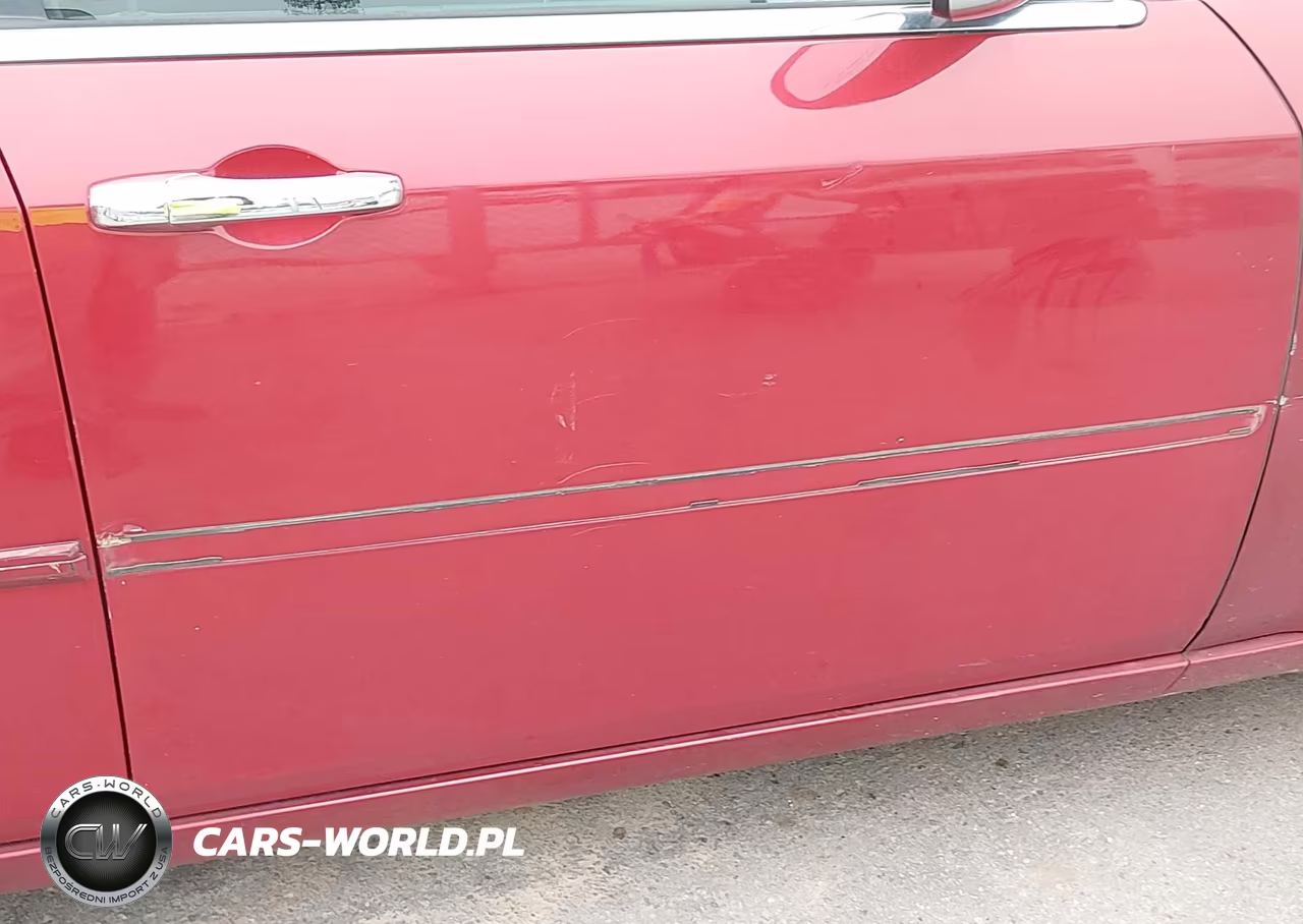 2010 Chrysler 300 Touring VIN:2C3CA4CD7AH180384 - 6