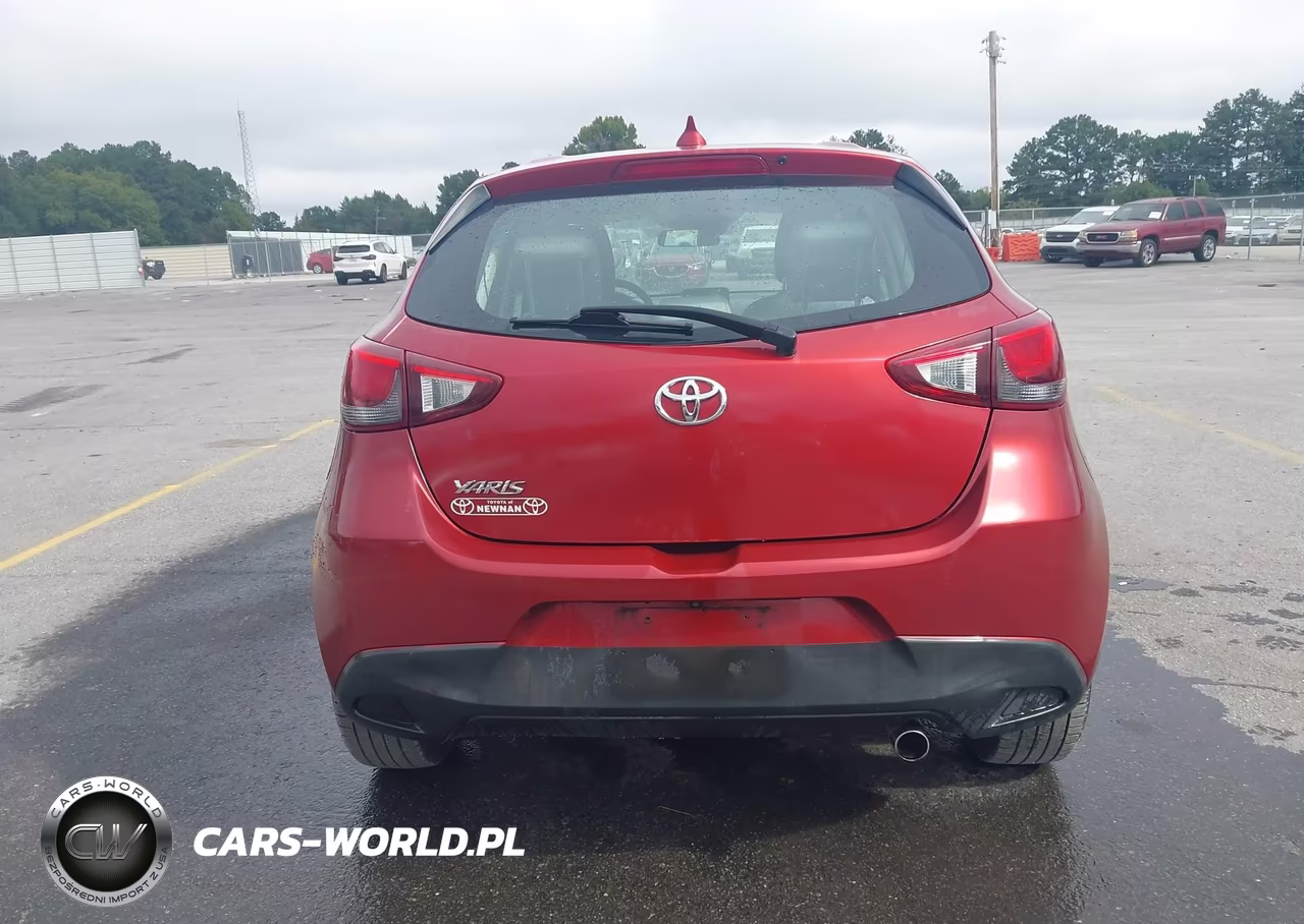 2020 Toyota Yaris Le VIN:3MYDLBJV8LY713402 - 16