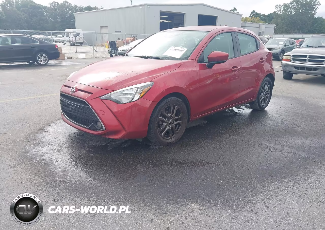 2020 Toyota Yaris Le VIN:3MYDLBJV8LY713402 - 2