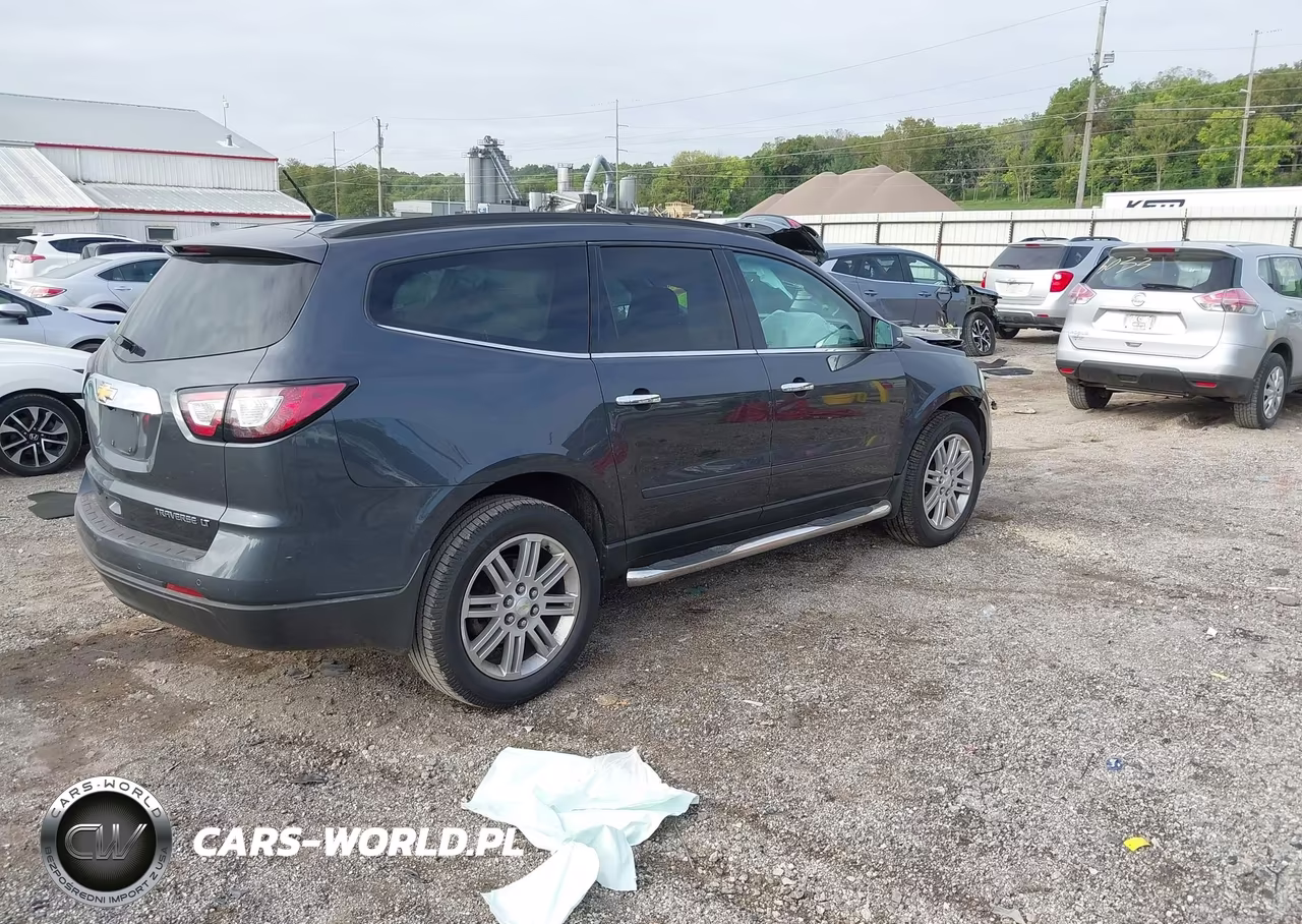 2013 Chevrolet Traverse Lt VIN:1GNKRGKD6DJ229555 - 4